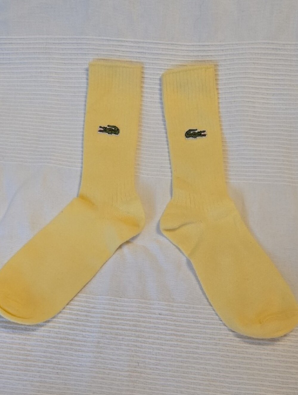 NWOT Lacoste Butter Yellow Ribbed Crew Socks 🐊 Pastel Preppy Classic